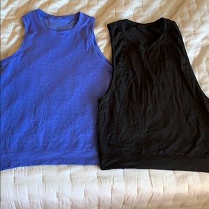 Lululemon 🍋 2 mesh Breeze By stretchy tops